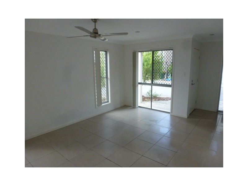 86 Carselgrove Ave, Fitzgibbon QLD 4018