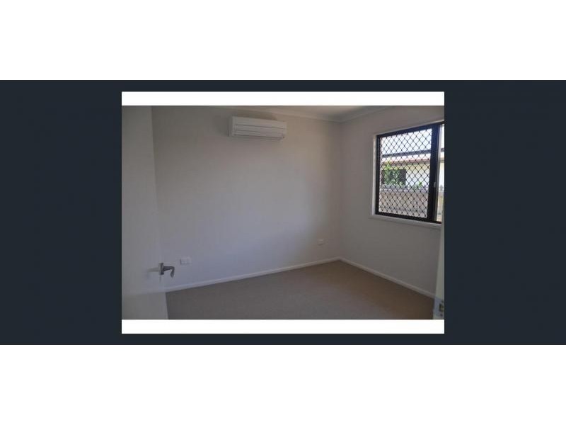 8 Marita Court, Bushland Beach QLD 4818