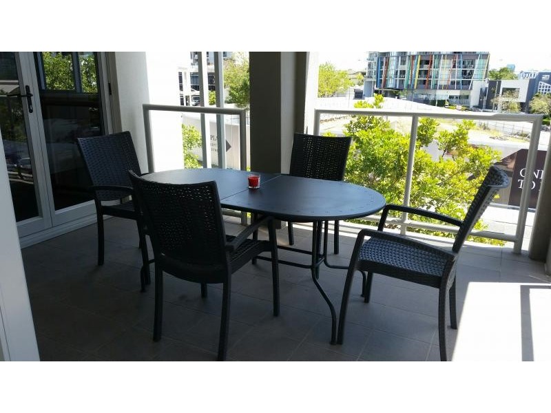 S08/8 Cordelia st, South Brisbane QLD 4101