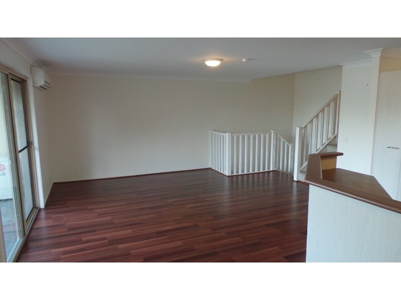 B/757 Ashmore Road, Molendinar QLD 4214