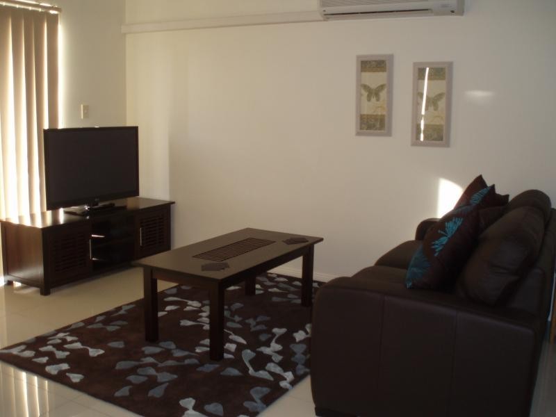 23/10 Genoa Street, Surfers Paradise QLD 4217