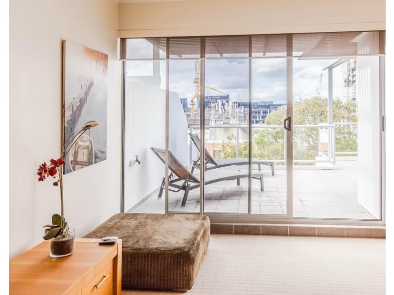 S06/8 Cordelia st, South Brisbane QLD 4101