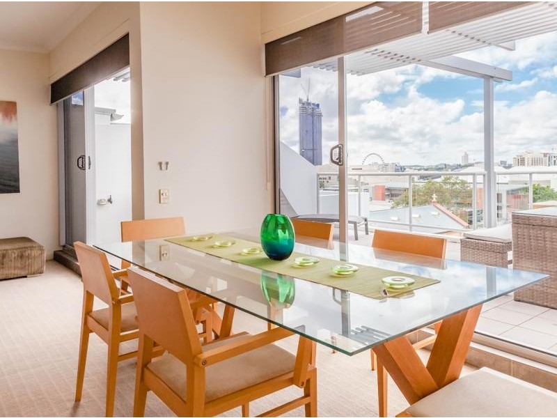 S06/8 Cordelia st, South Brisbane QLD 4101