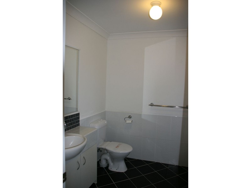 23/27 Camille Crescent, Wynnum West QLD 4178