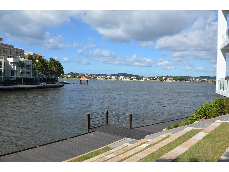 Varsity Lakes QLD 4227