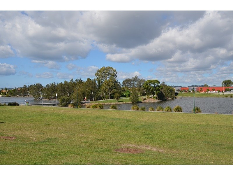 Varsity Lakes QLD 4227