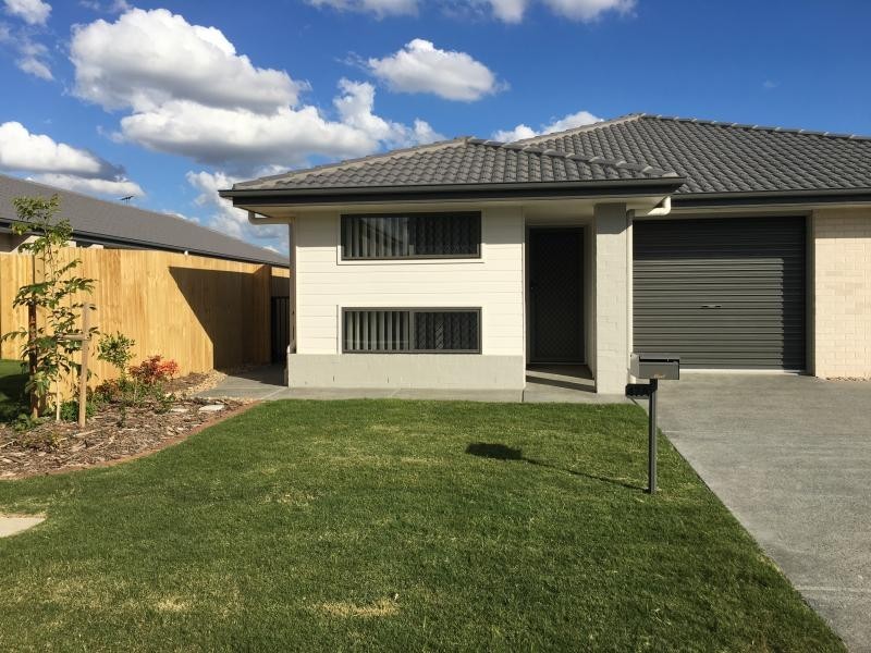 A/47 CLEARWATER STREET, Bethania QLD 4205