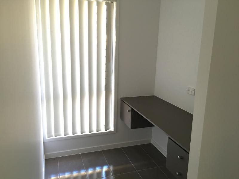 A/47 CLEARWATER STREET, Bethania QLD 4205