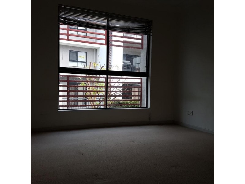 39/15 Kitchener Street., Coorparoo QLD 4151