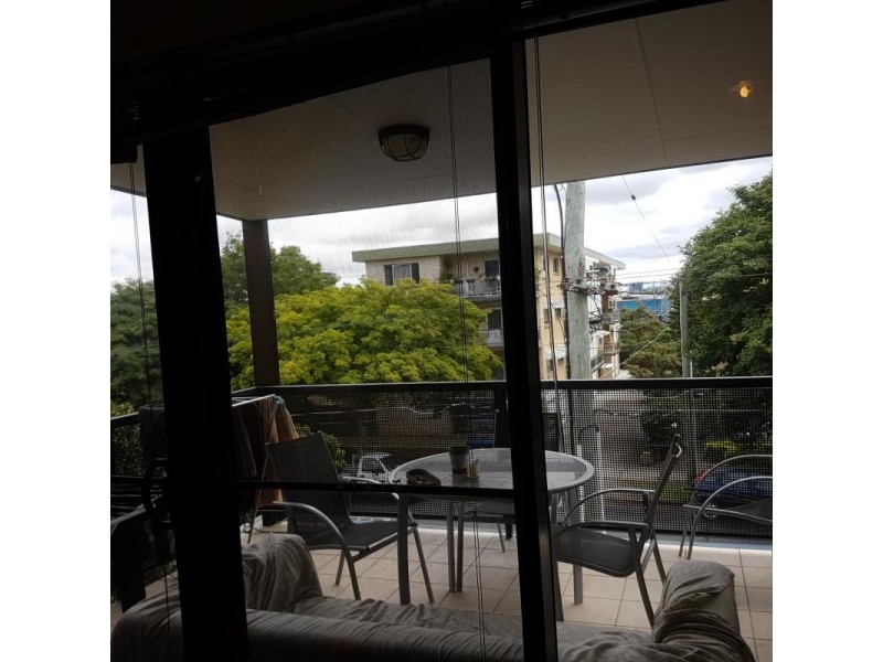 39/15 Kitchener Street., Coorparoo QLD 4151