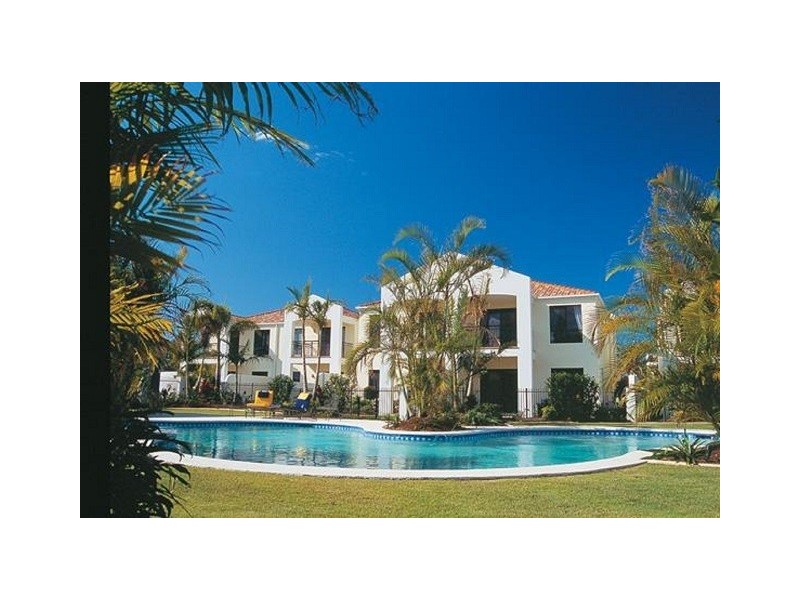 * Magnolia Dr, Hope Island QLD 4212