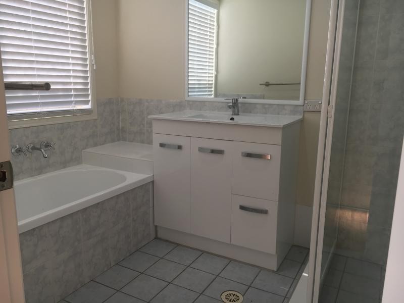 56 RUBICON CRES, Kuraby QLD 4112