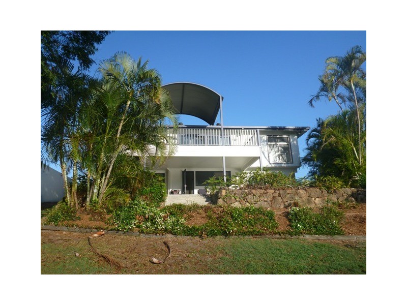 De Havilland Ave, Benowa QLD 4217