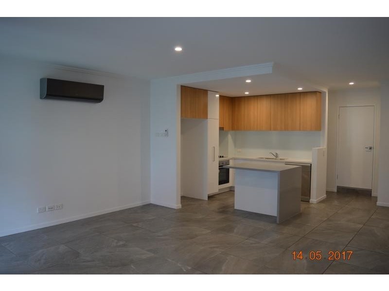 12 Fairlight Avenue, Robina QLD 4226