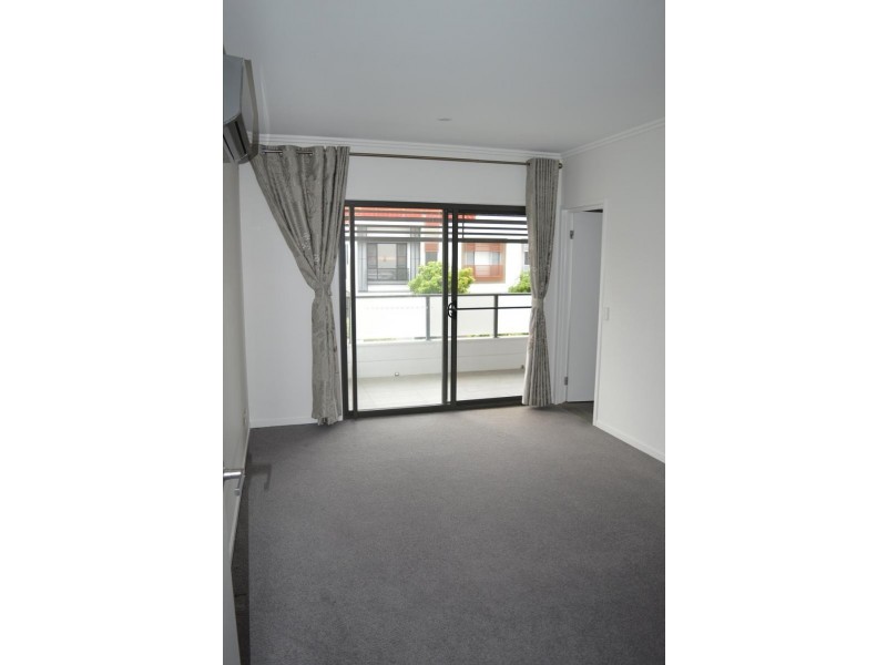 12 Fairlight Avenue, Robina QLD 4226