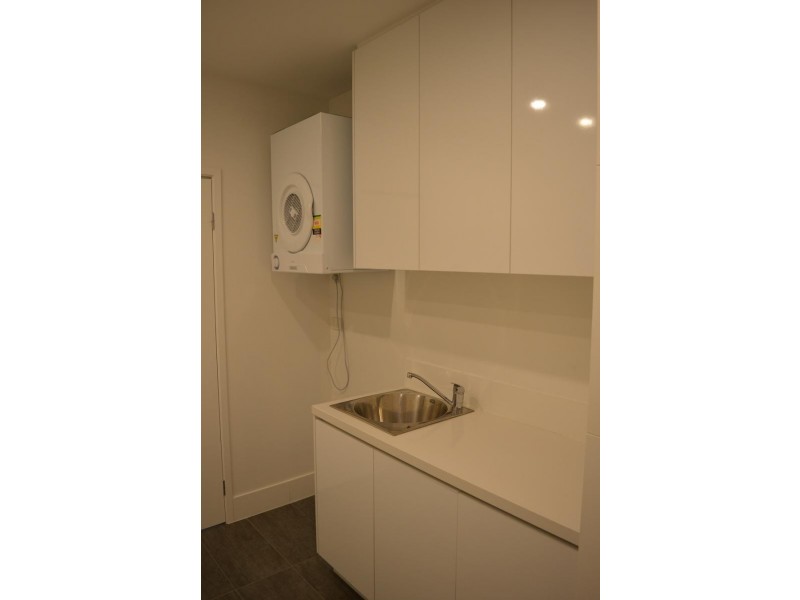 12 Fairlight Avenue, Robina QLD 4226