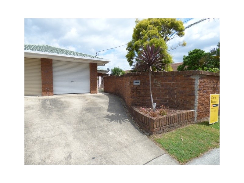 2/85 Government Road, Labrador QLD 4215