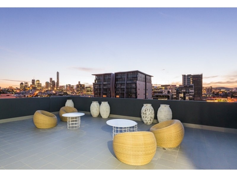 603/16 Masters St, Newstead QLD 4006