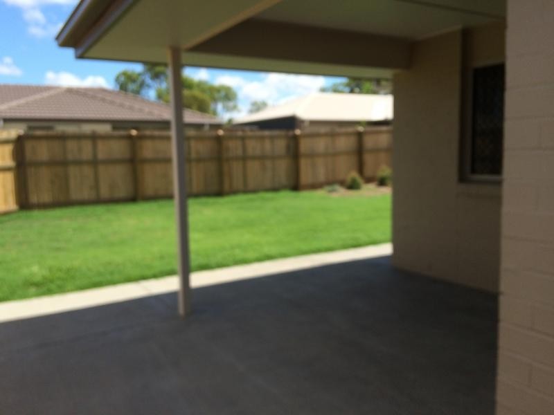 a/21 CLEARWATER STREET, Bethania QLD 4205