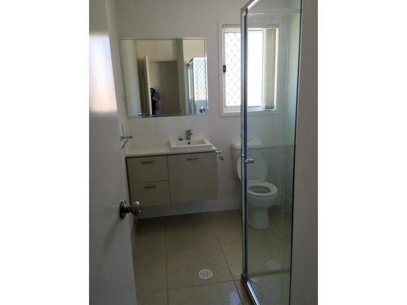 B/17 CLEARWATER STREET, Bethania QLD 4205