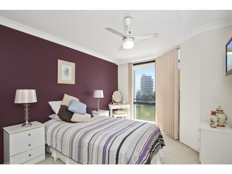 70 Remembrance Drive, Surfers Paradise QLD 4217