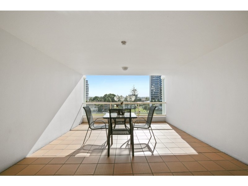 70 Remembrance Drive, Surfers Paradise QLD 4217
