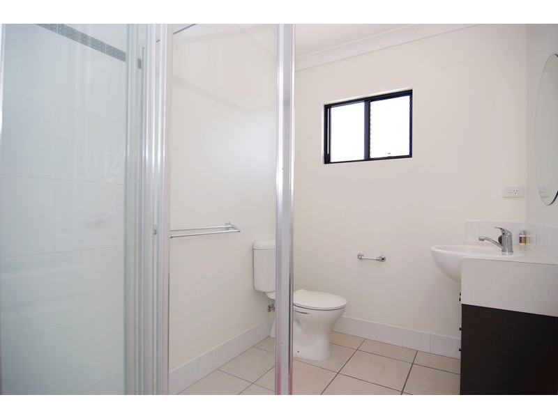 21/44 Pease street, Manoora QLD 4870