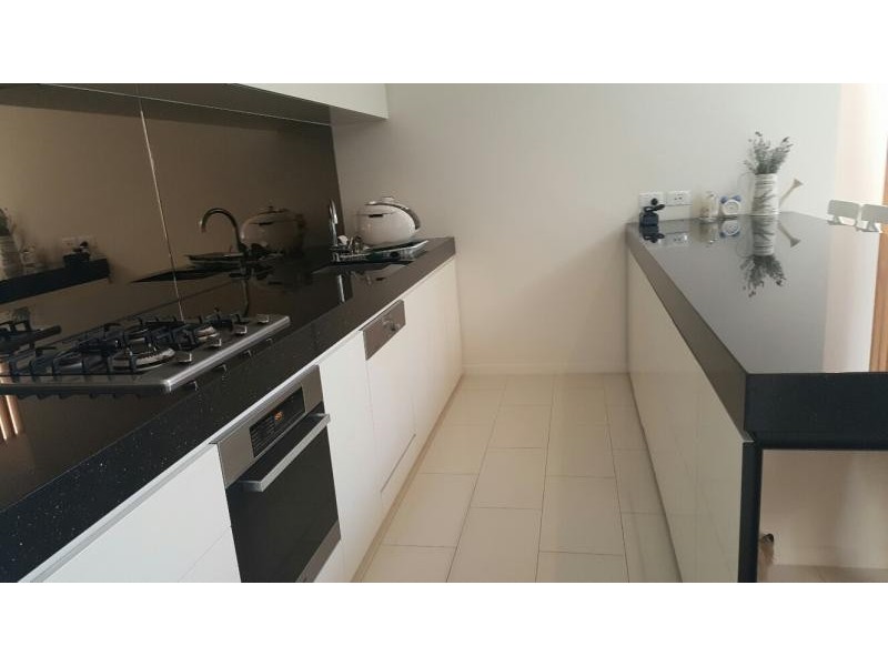 10013 The Boulevarde Lane, Benowa QLD 4217