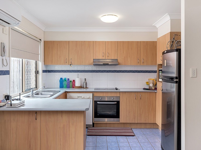 10 Chapman Place, Oxley QLD 4075