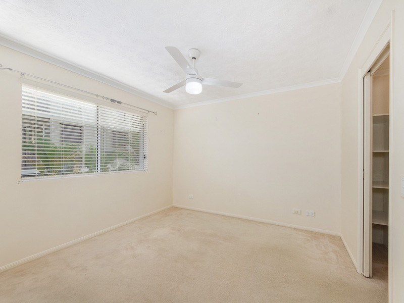 8/7 Johnston Street, Southport QLD 4215