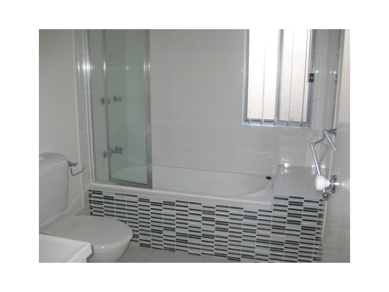 %/30 Carmarthen Circuit, Pacific Pines QLD 4211