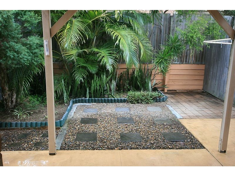 9/27 Camille Crescent, Wynnum West QLD 4178