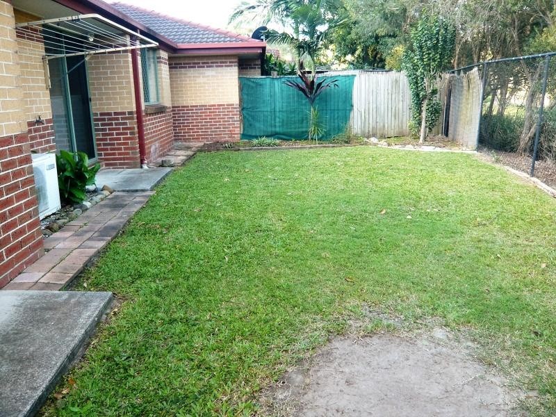 18 Batchworth Road, Molendinar QLD 4214
