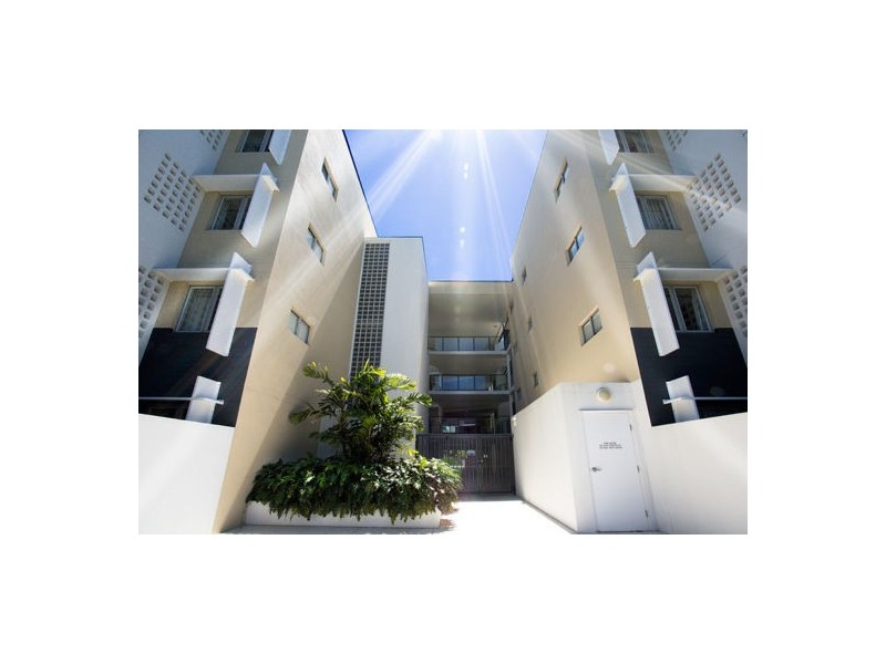 64/57 Grand Parade, Kawana Island QLD 4575