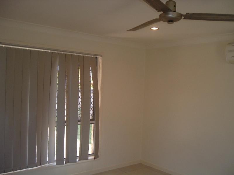 122 First Ave, Marsden QLD 4132