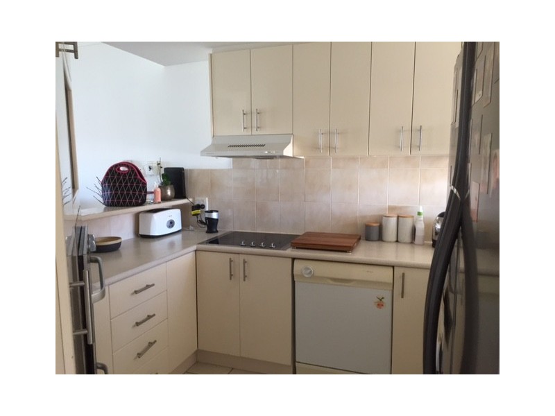 10/81 Boykambil Esp Nth, Hope Island QLD 4212