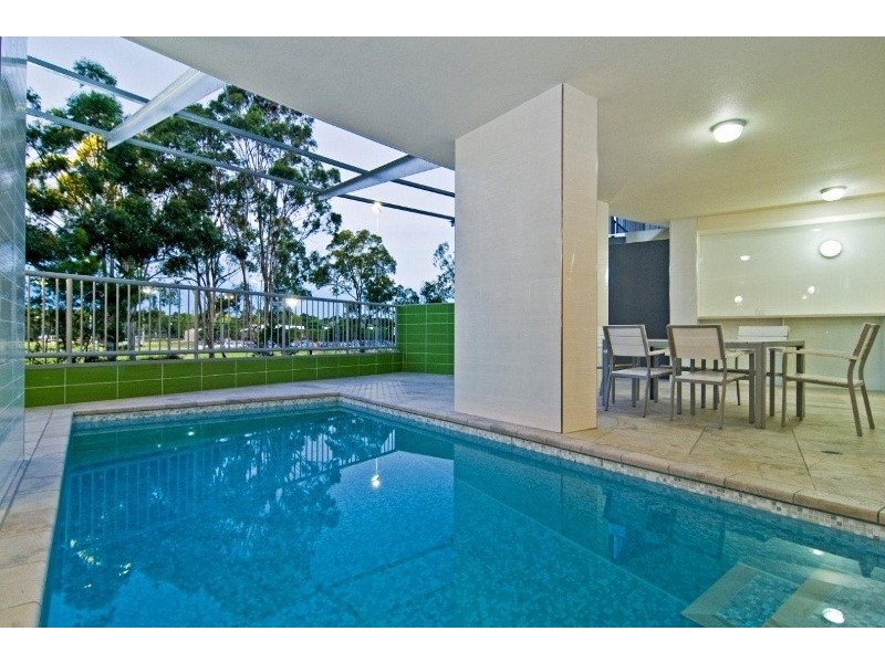 642/23 Playfield Street, Chermside QLD 4032