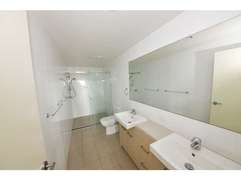 136/23 Robinson Place, Kelvin Grove QLD 4059