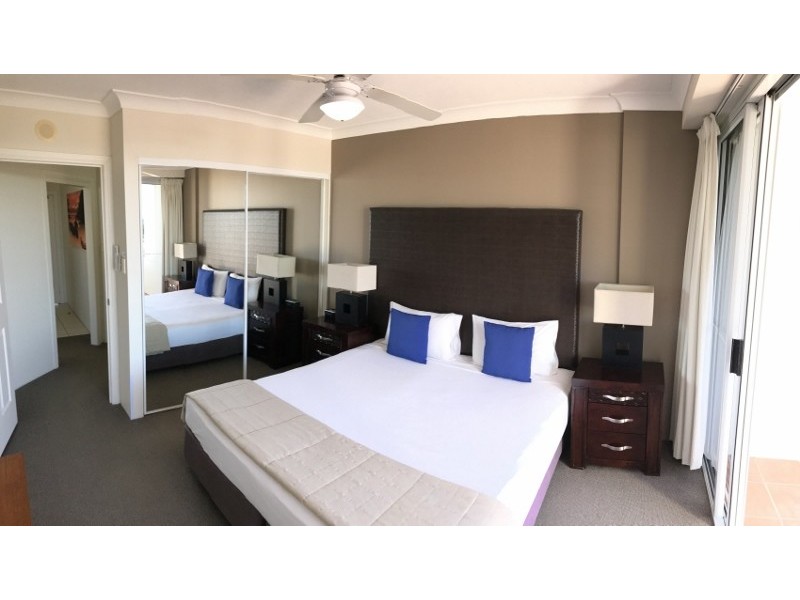 2054/2633 Gold Coast Highway, Broadbeach QLD 4218