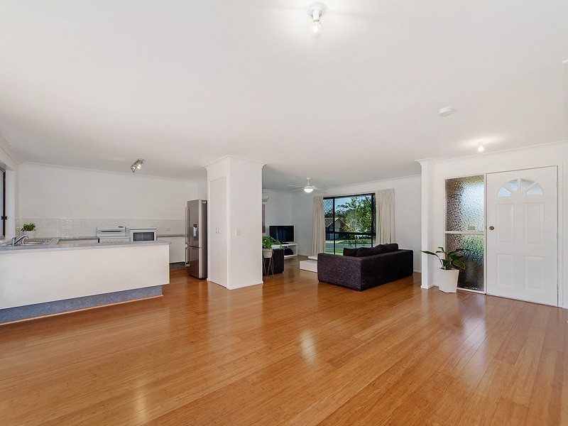 */12 Kallaroo Crescent, Ashmore QLD 4214