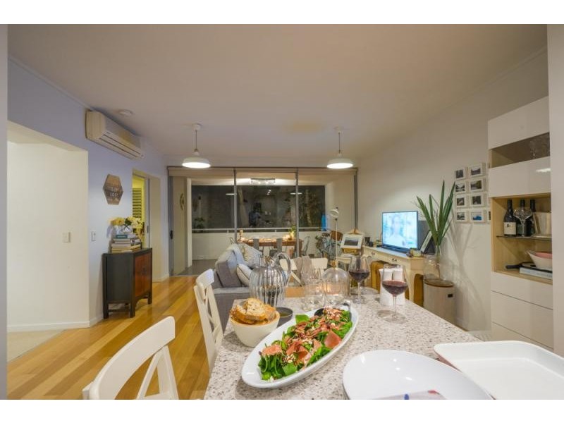 231/71 Beeston Street, Teneriffe QLD 4005