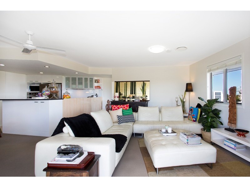 63/57 Grand Parade, Kawana Island QLD 4575