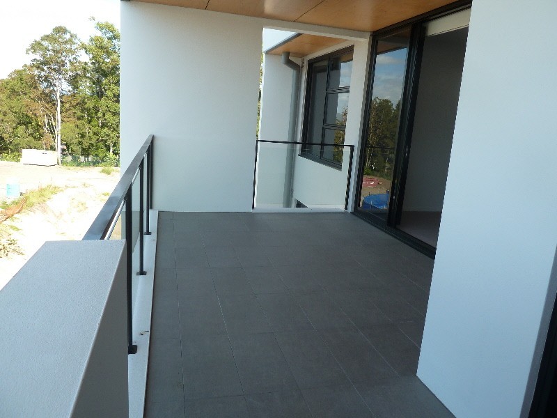 2024/21 Ross Street, Benowa QLD 4217