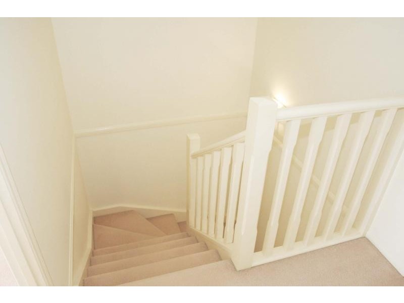 10 Chapman Place, Oxley QLD 4075