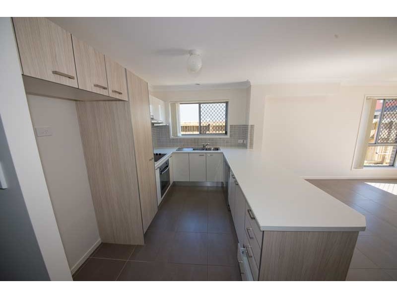 6 Clearwater Street, Bethania QLD 4205