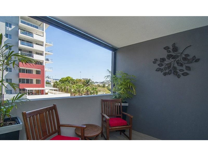318/23 Playfield Street, Chermside QLD 4032