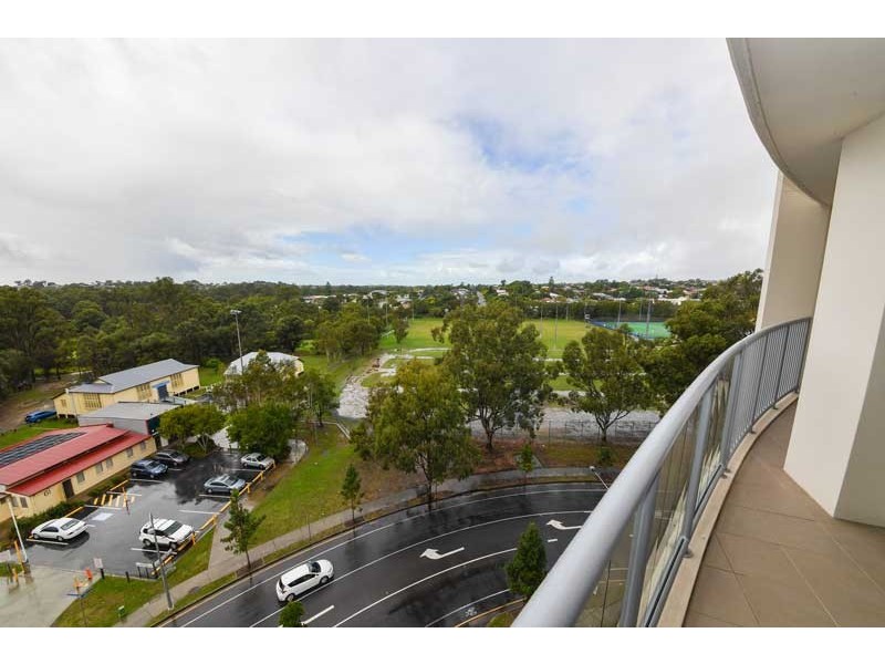 883/51 Playfield Street, Chermside QLD 4032