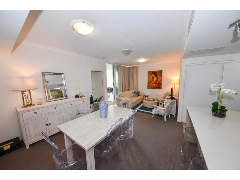883/51 Playfield Street, Chermside QLD 4032