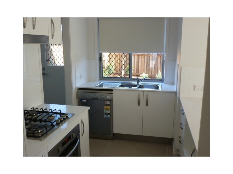 86 Carselgrove Ave, Fitzgibbon QLD 4018