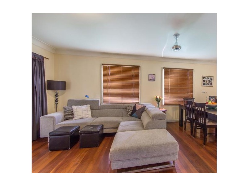 17 Chingford Street, Chermside West QLD 4032